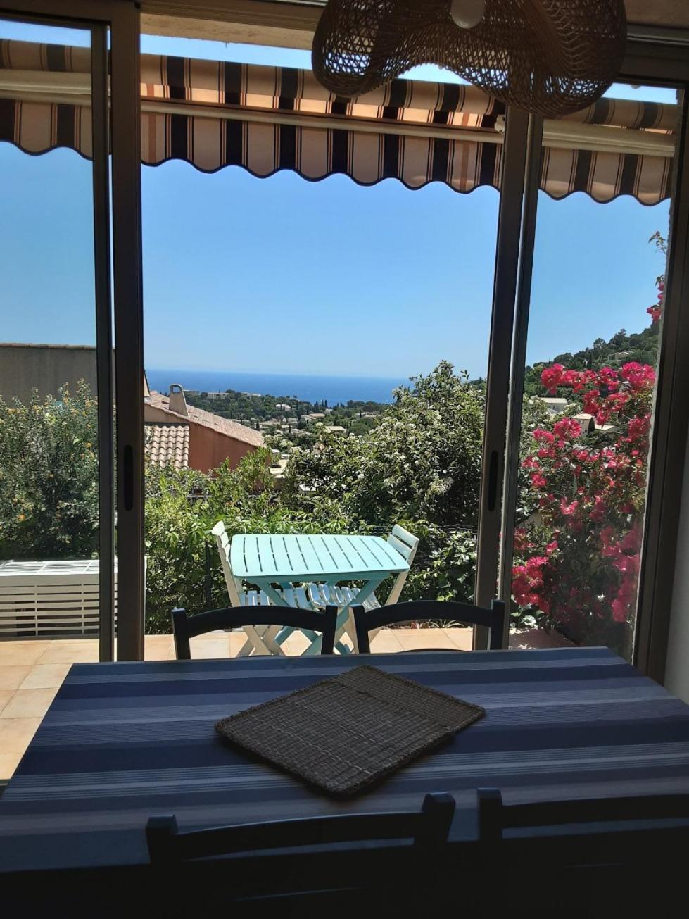 "Ti Sable" Agreable Studio Climatise, Jolie Vue Mer, Piscine A Cavalaire Sur Mer Golfe De St-Tropez 外观 照片